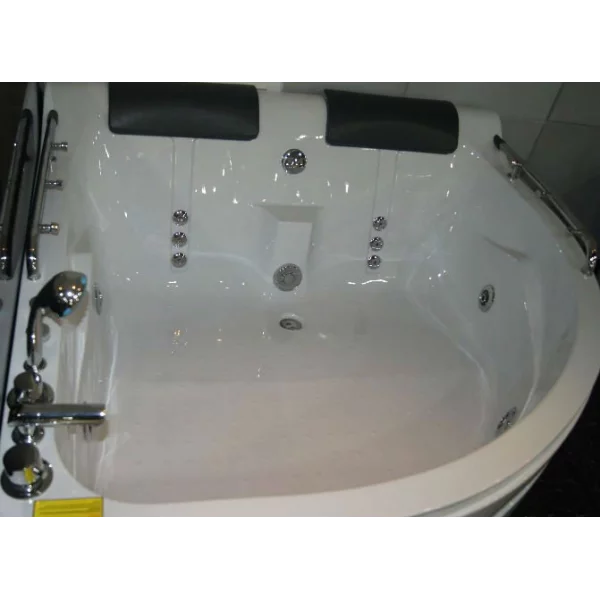 VASCA IDROMASSAGGIO 150X150X68 DUOMED 2 POSTI VASCA IDROMASSAGGIO 150X150X68 DUOMED 2 POSTI