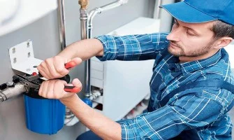 Manutenzione contenitore filtro acqua: guida completa e consigli pratici