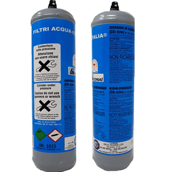 Bombola Co2 600 grammi usa e getta attacco 11 mm Set 2 Pezzi Bombola Co2 600 grammi usa e getta attacco 11 mm Set 2 Pezzi